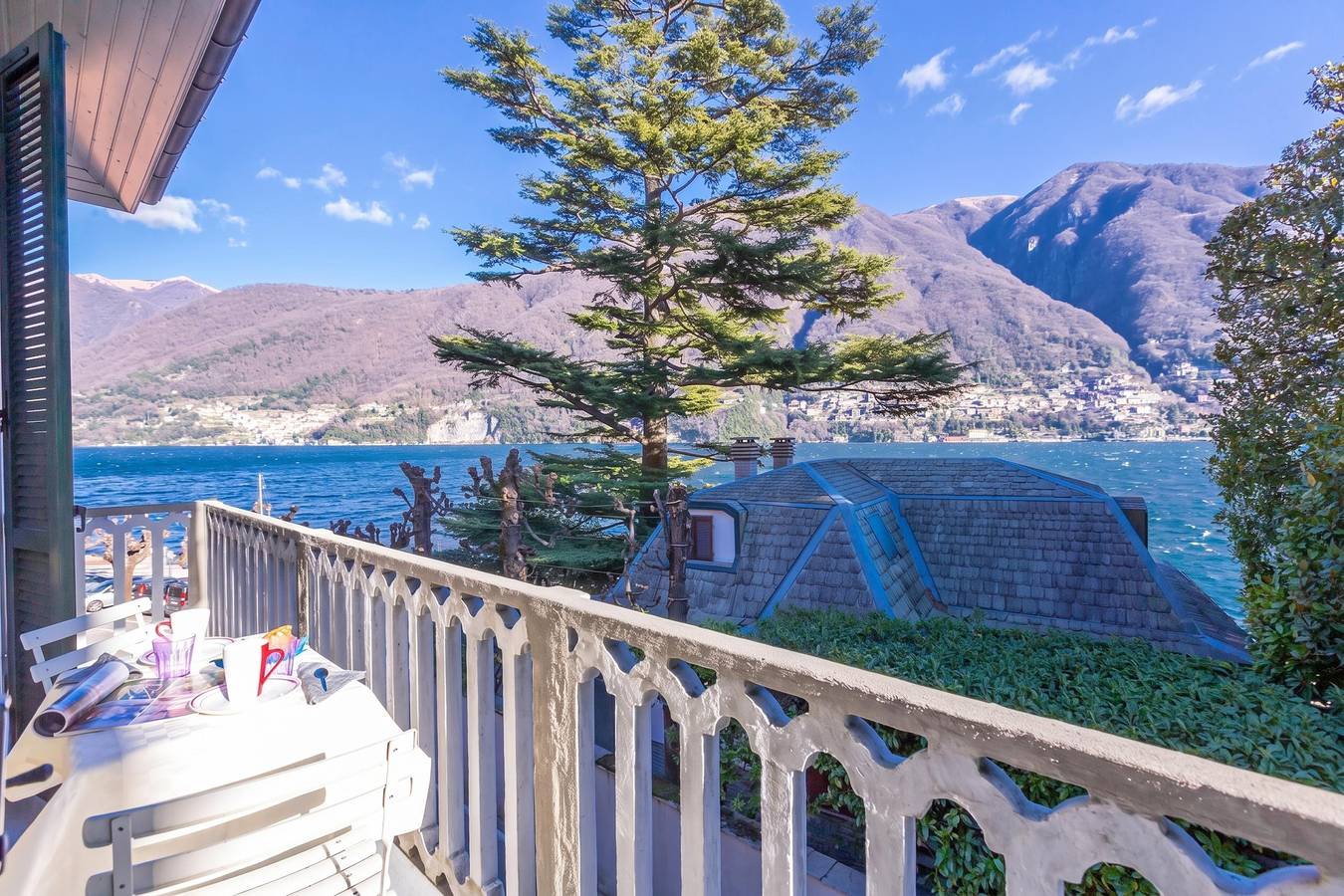 Villa Lucia Laglio in Riva del Tenciuu, Laglio