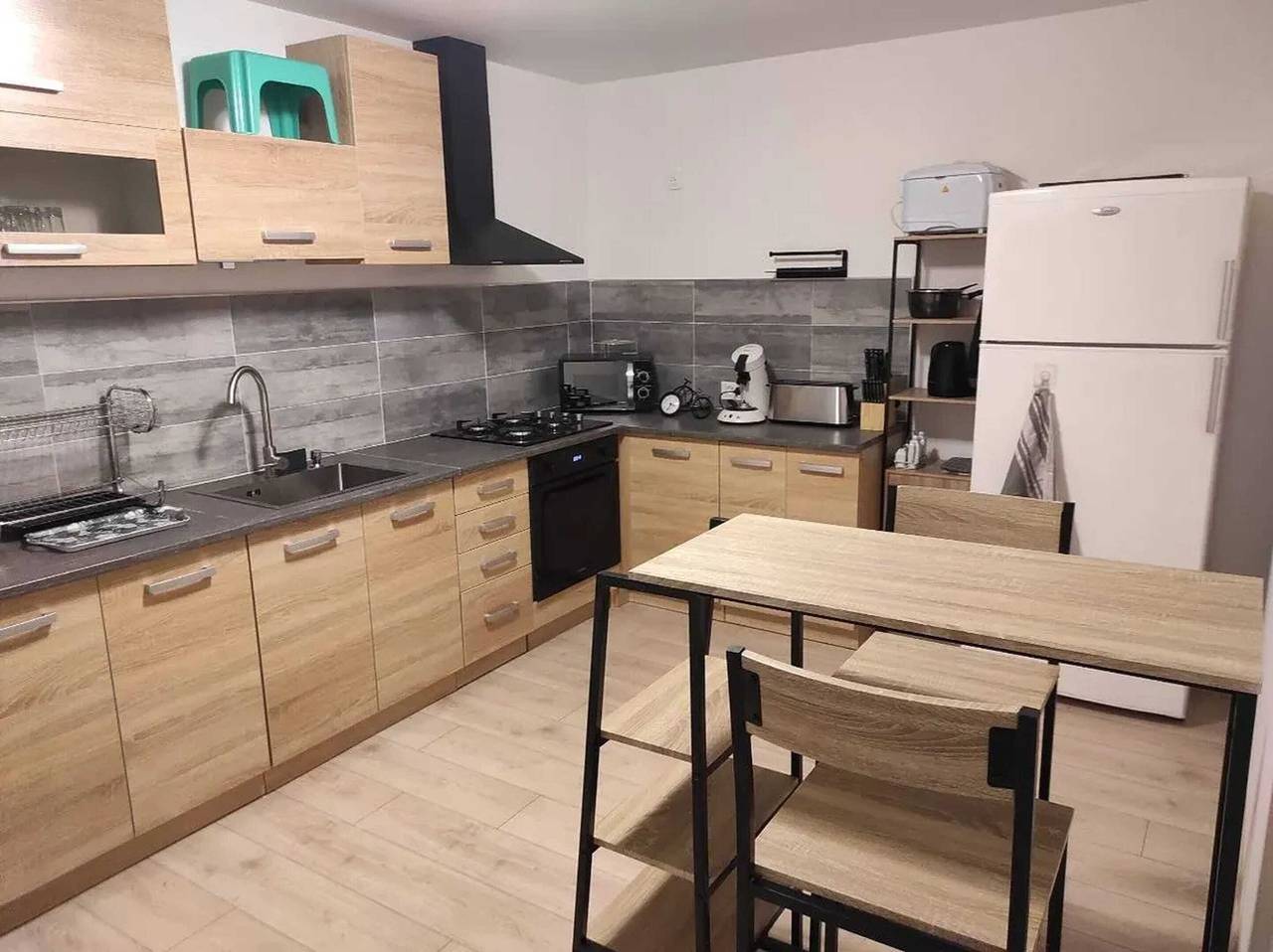 Appartement De Vacances pour 3 Personnes dans Nevy-sur-Seille, Jura