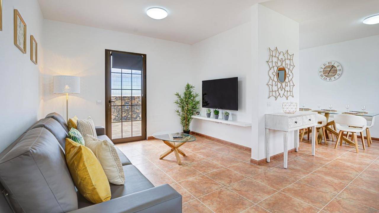 Three-Bedroom Villa in Lajares, La Oliva