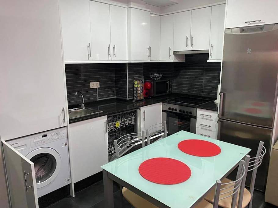 Appartement entier, Two-Bedroom Apartment in Ares, Costa de Galicia