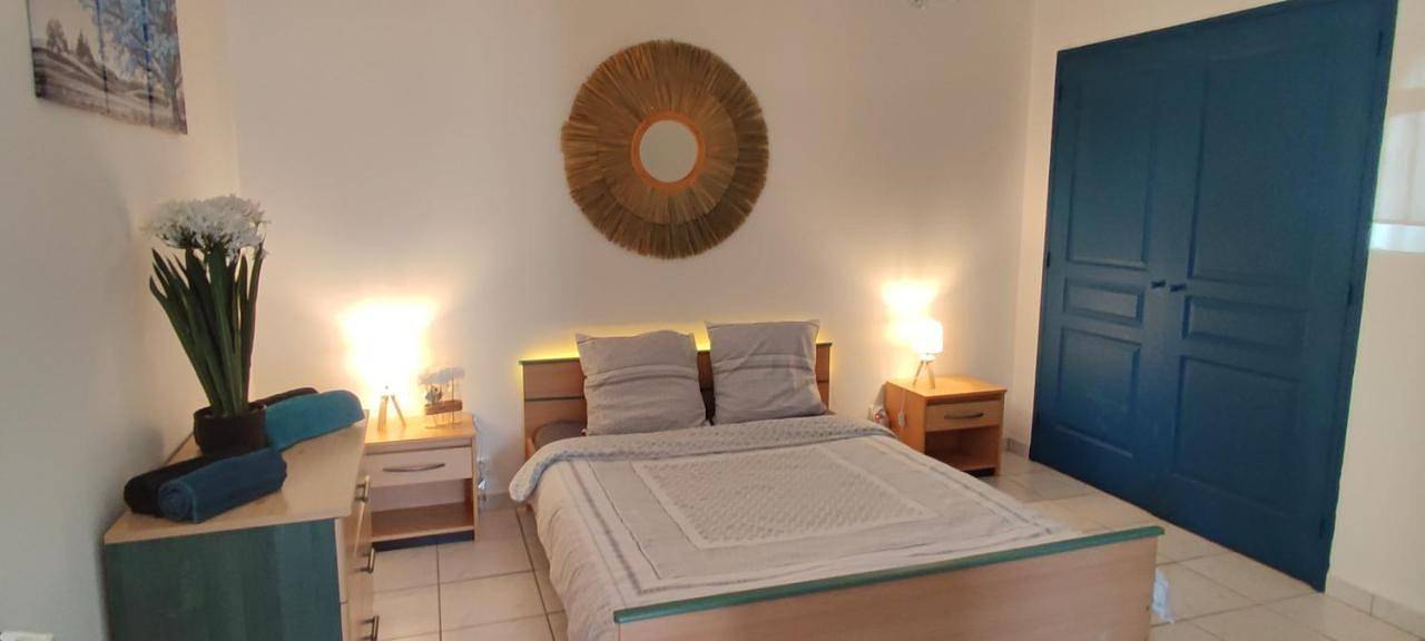Appartement entier, Gîte de la Tride 1 avec terrasse proche du centre in Lectoure, Gers