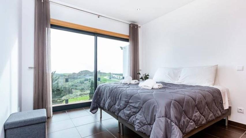 Ferienwohnung für 9 Personen, mit Terrasse in Vila do Bispo - 4