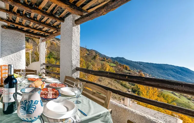 Apartamento de vacaciones para 6 personas, con vistas además de balcón y piscina - 1