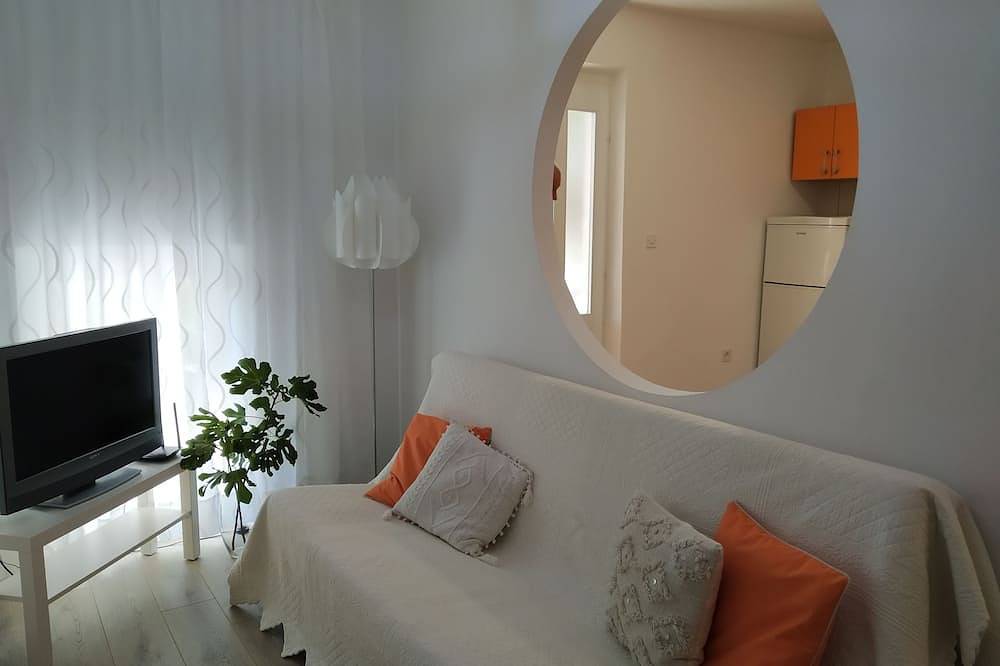 Apartamento entero, Apartamento para dos personas con terraza y vista al mar Podgora, Makarska (A-6664-a) in Podgora, Rivera de Makarska