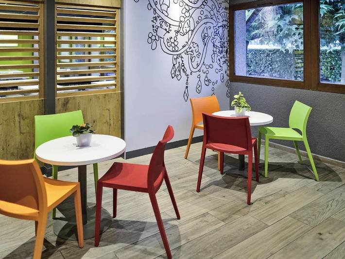 Hôtel pour 3 personnes, avec terrasse, animaux acceptés à Le Pontet - 4