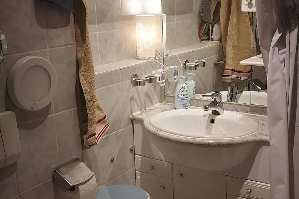 Ganze Wohnung, Gittis Ferienwohnung in Neusäß, Bayerisch Schwaben