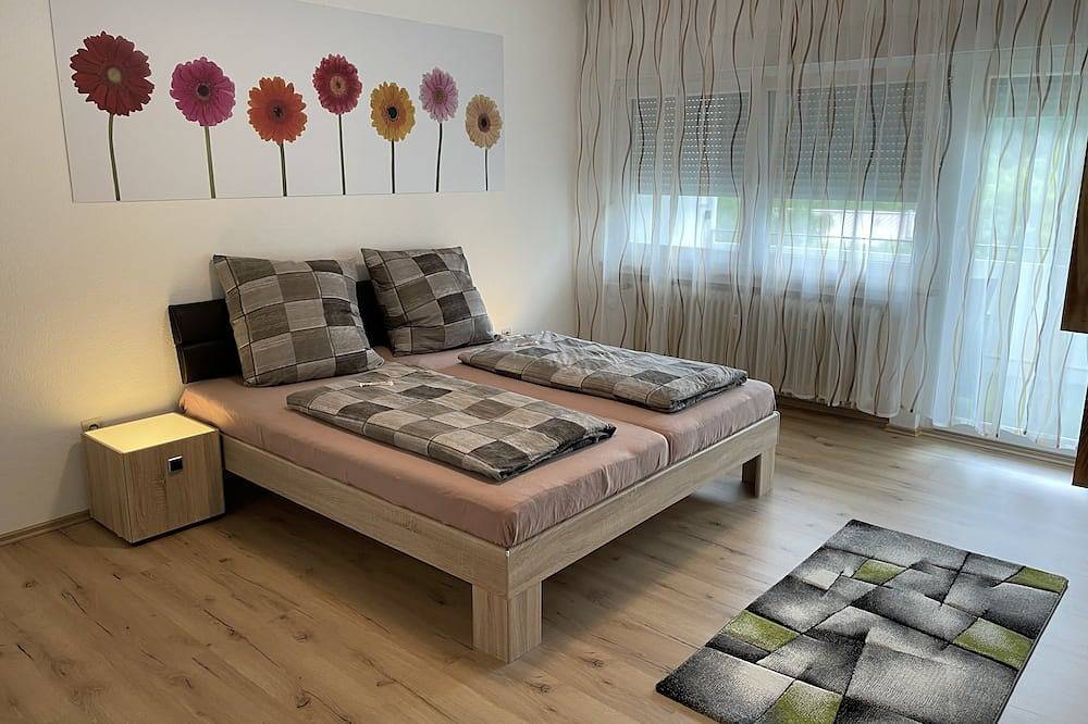 Ganze Wohnung, Schön Eingerichtete Ca.85 qm Große Ferienwohnung in Bad Karlshafen, Hessisches Bergland