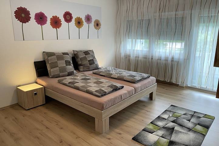 Ganze Wohnung, Schön Eingerichtete Ca.85 qm Große Ferienwohnung in Bad Karlshafen, Hessisches Bergland