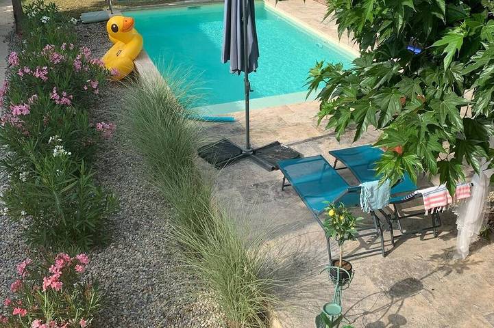 Location de vacances pour 6 personnes, avec jardin à Ribaute-les-Tavernes