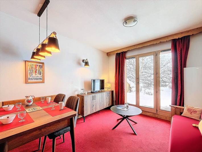Chalet pour 4 personnes, avec balcon et piscine dans La Toussuire