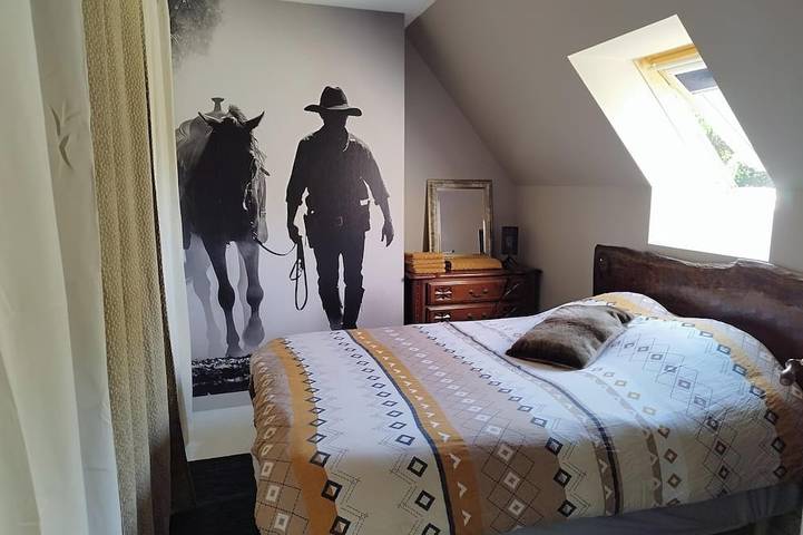 Location de vacances pour 15 personnes, avec jardin et terrasse à La Chaise-Baudouin - 4