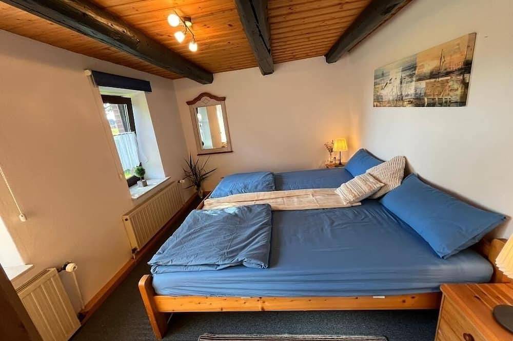 Ferienhaus für 3 Gäste mit 60m² in Krummhörn in Hamswehrum, Krummhörn