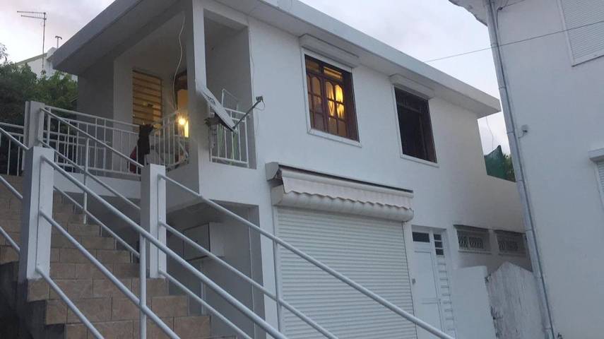 Gîte pour 5 personnes, avec jardin et vue dans Église catholique de Sainte-Anne - 3