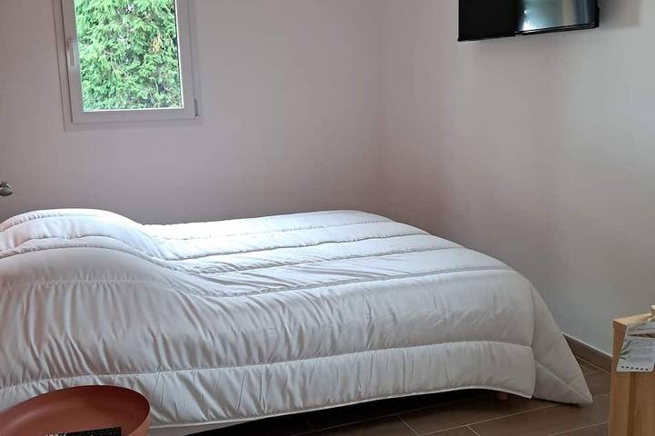 Gîte pour 6 personnes à Saint-Quentin-sur-le-Homme - 2