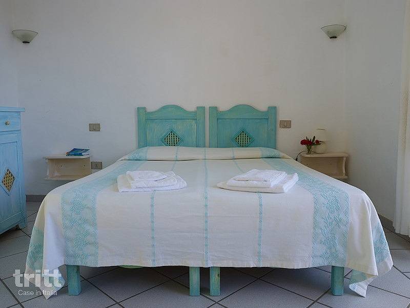 Tritt — This apartment for 6 people is located in a holiday park in Porto Taverna in Lu Nibbareddu, Loiri Porto San Paolo