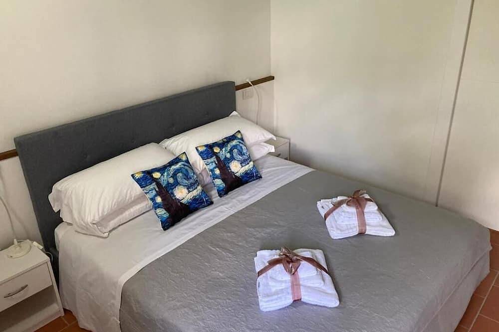 Chalet Pino - Private Parking in Pistoya, Provincia de Pistoia