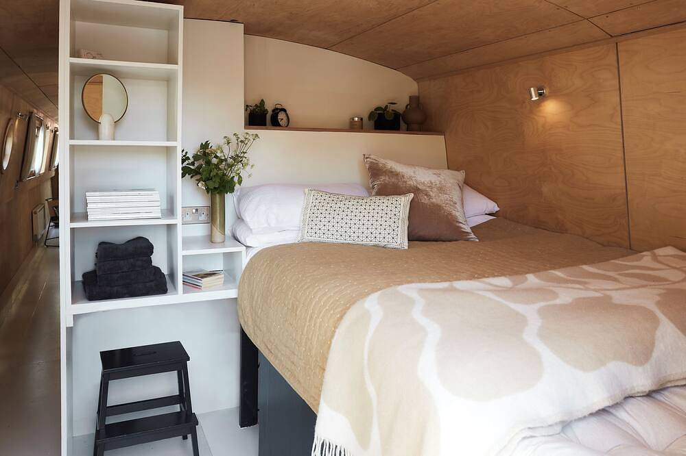 Boutique houseboat in central London. A calm oasis in the heart of the city. in London, South East England