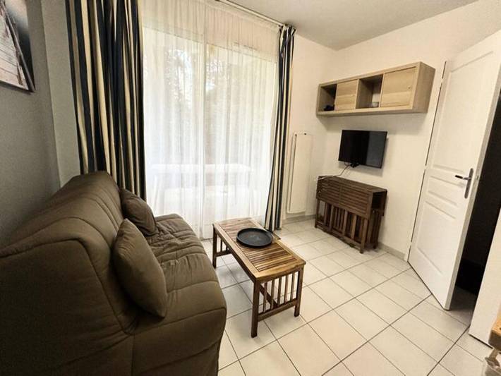 Gîte pour 4 personnes, avec piscine, adapté aux familles dans Plage Bonne-Source - 2