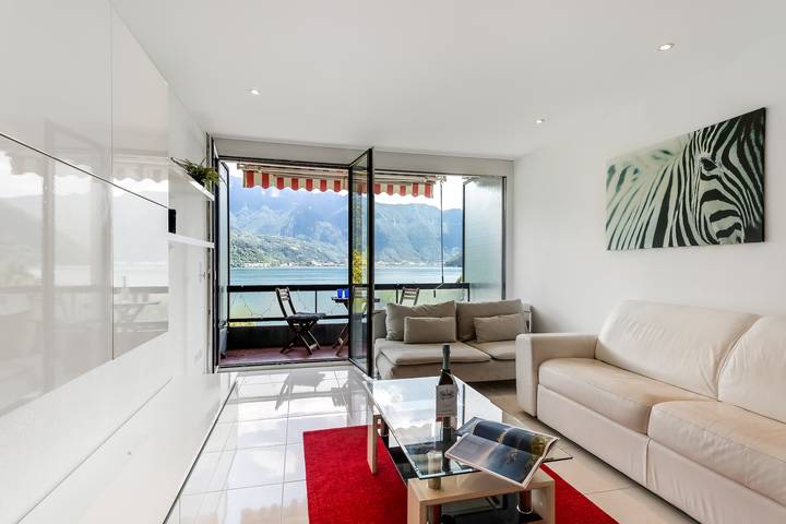 Ferienwohnung für 4 Personen, mit Terrasse und Seeblick im Tessin - 2
