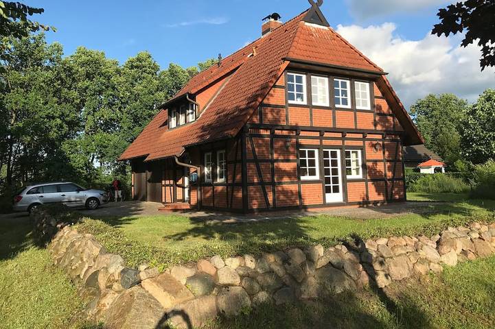 Bauernhof für 6 Personen, mit Terrasse und Garten