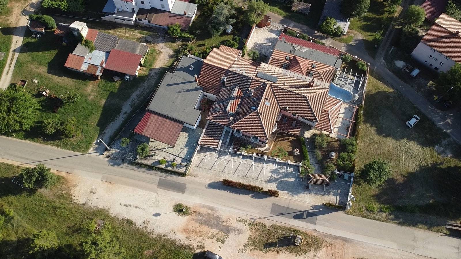 Ganze Wohnung, 2-Zimmer-Ferienwohnung mit Terrasse Grupija, Umag A-23568-a in Umag, Umag und Umgebung