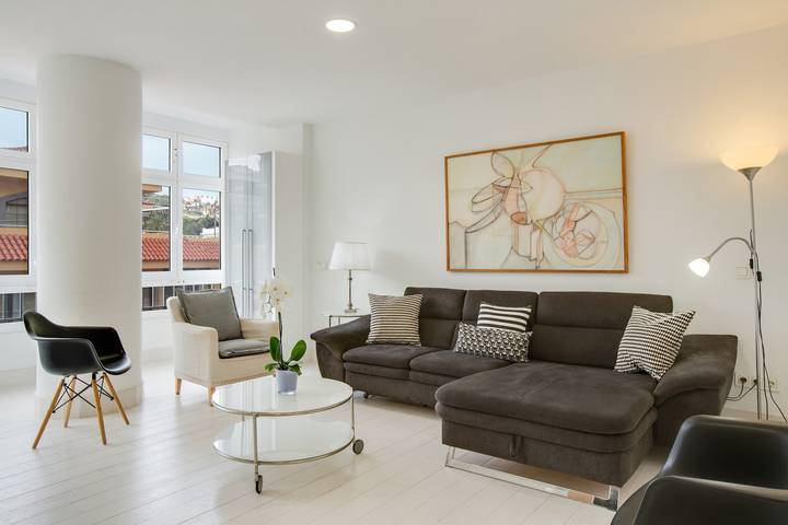 Hel lägenhet, Central, Luxury Holiday Apartment with Wi-Fi, Air Conditioning & Panoramic View in Las Palmas de Gran Canaria Centre, Las Palmas