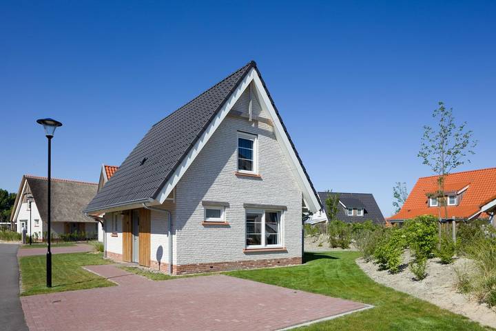 Villa für 6 Personen, mit Garten und Terrasse - 1