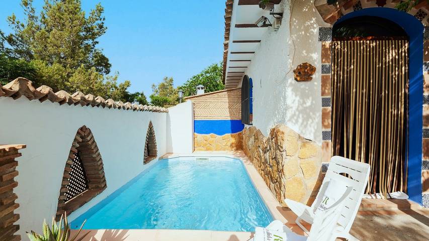 Chalet para 2 personas, con jacuzzi además de balcón/terraza y piscina en Sierra de Cazorla - 2