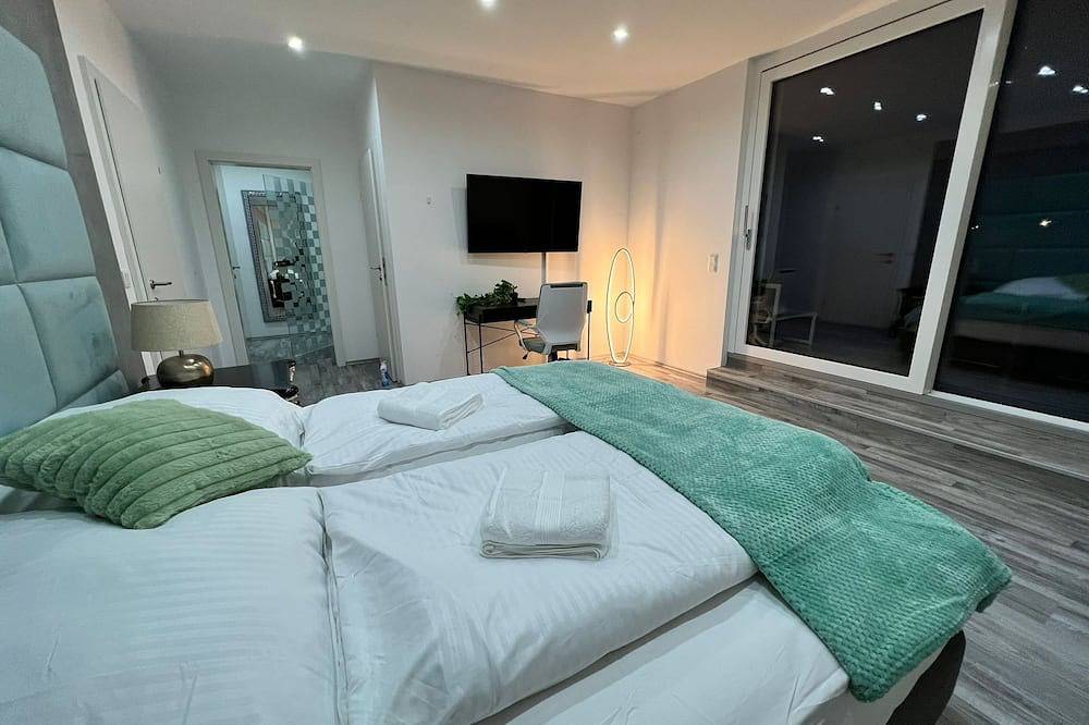Luxury Vienna Villa: Haven for Vienna Explorers in Wien, Donau Niederösterreich