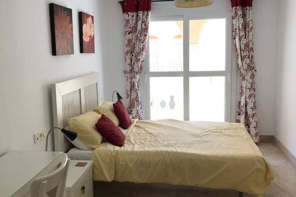 Ganze Wohnung, Porto Fino Apartment mit Blick auf den Yachthafen und das Meer (Wlan inbegriffen) in Almerimar, El Ejido