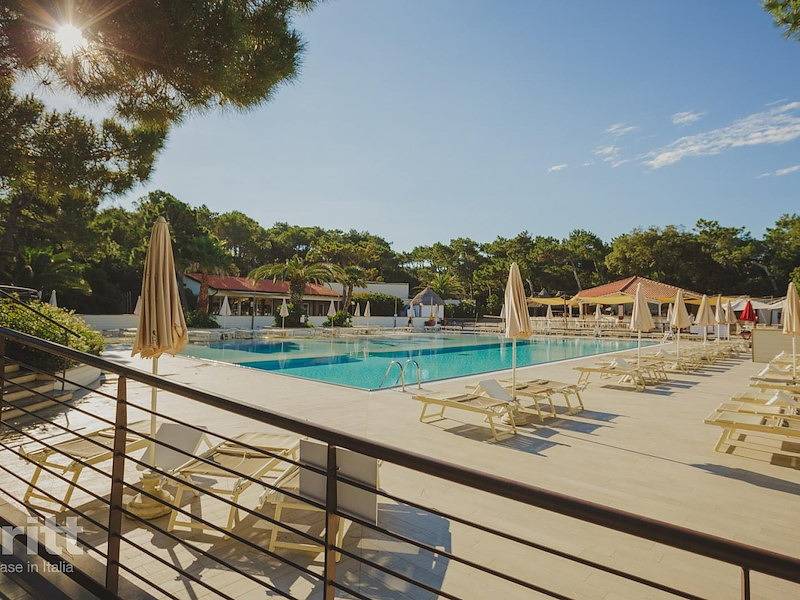 Tritt — 5 person chalet in Castagneto Carducci on a great holiday park on the Tuscan coast in Etruscan Coast