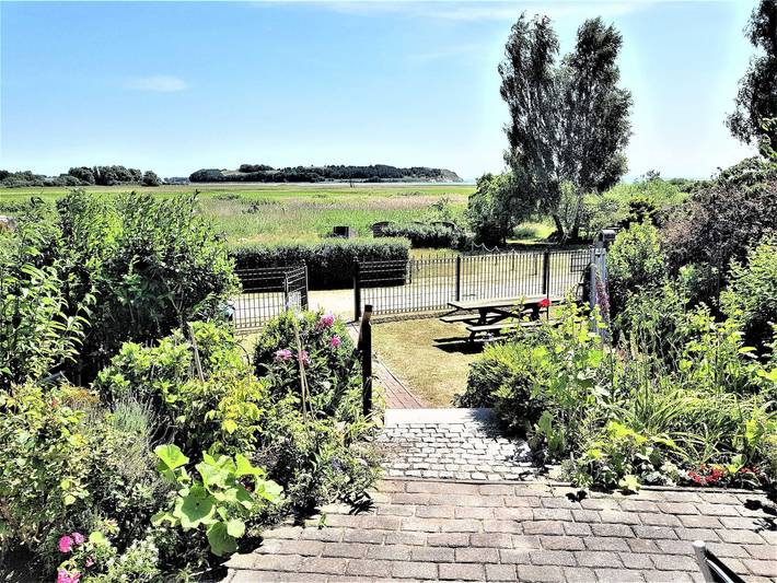 Ferienwohnung für 2 Personen, mit Terrasse und Garten in Groß Zicker - 3