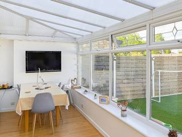 Holiday Rental for 8 People in Cheltenham, The Cotswolds, Photo 1