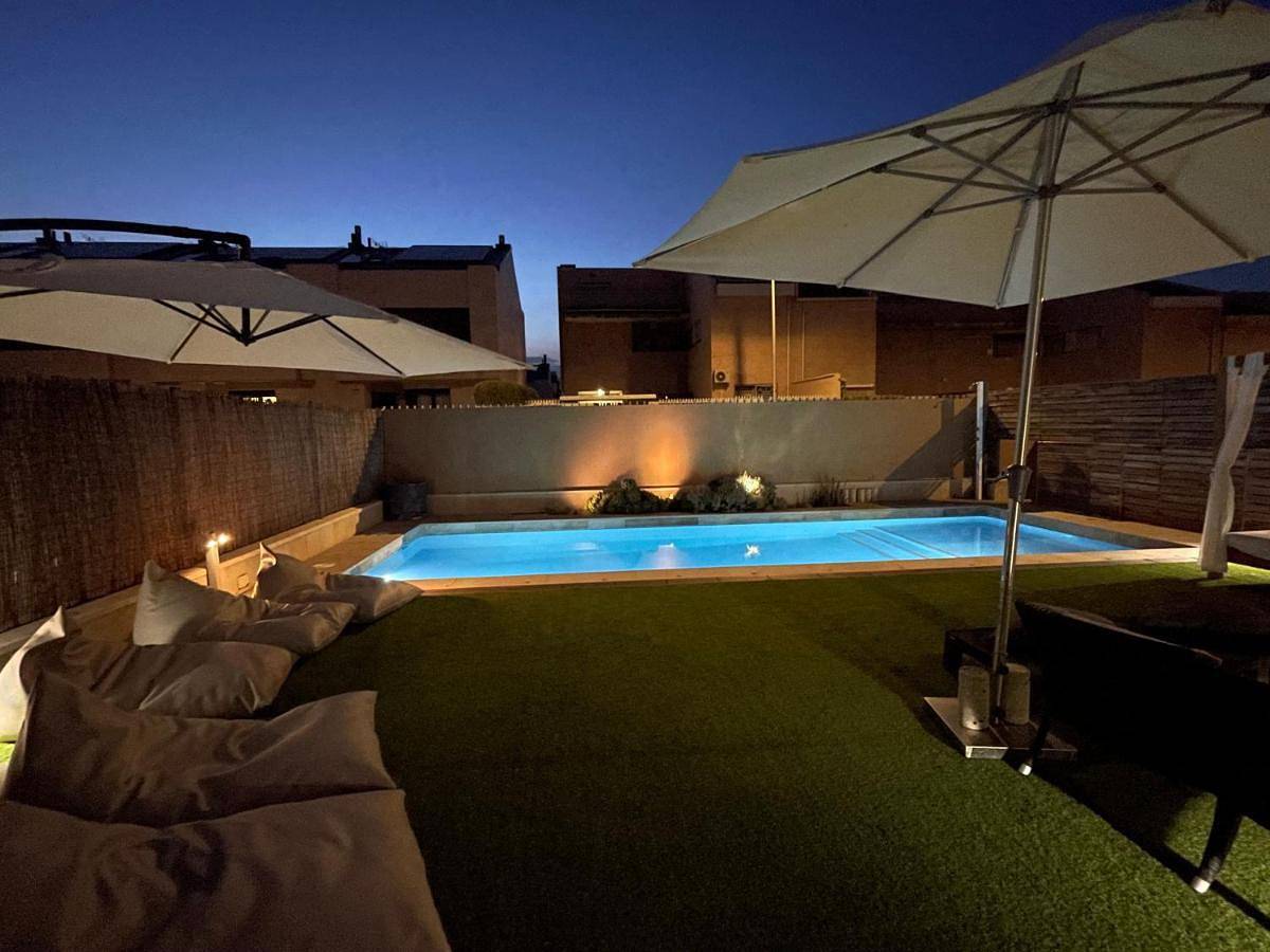 Valdevebas Chalet con Piscina in Madrid, Área Metropolitana de Madrid