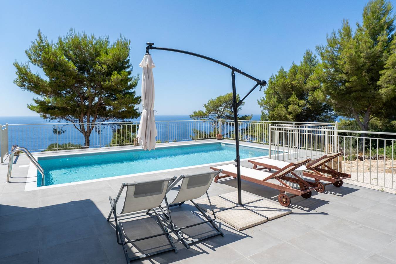 Aphitriti Oxomeria in Paxos