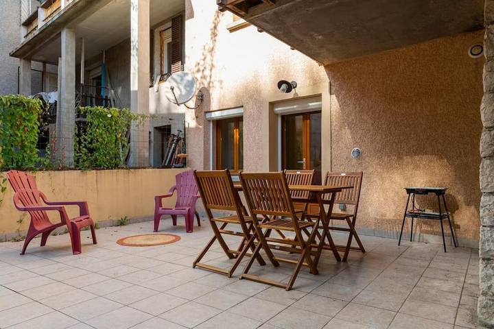 Gîte pour 3 personnes, avec terrasse dans Valserhône - 4