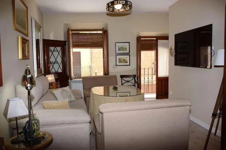 Apartamento de vacaciones para 6 personas, con vistas y balcón - 1