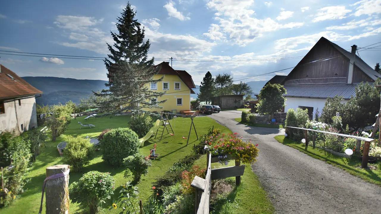 Ganze Ferienwohnung, Ferienwohnung für 4 Personen (120 m²) in Mühlen in Mühlen, Lavanttaler Alpen