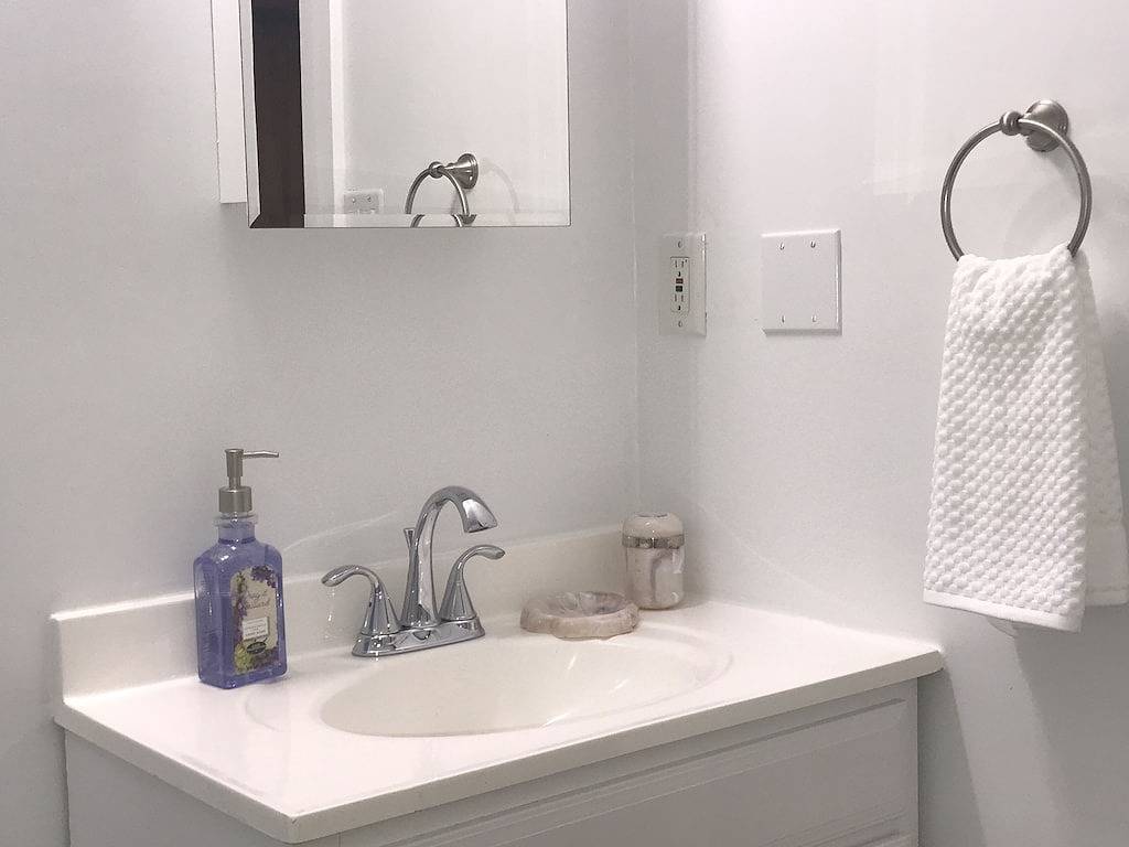 Komfortables Zuhause, nur wenige Minuten vom Flughafen Seatac entfernt. in SeaTac, King County