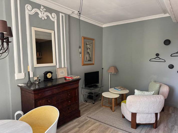 Gîte pour 2 personnes, avec Terrasse et Jardin ainsi que Sauna et Vue à Saint-Pierre-d'Autils