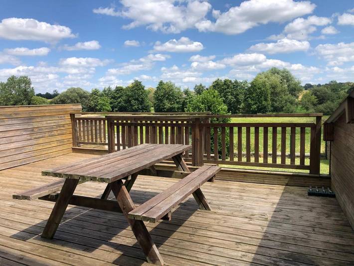 Location de vacances pour 5 personnes, avec Terrasse ainsi que Jardin et Vue à Argouges