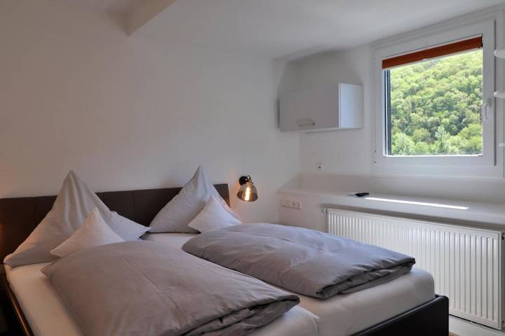 Ferienwohnung für 2 Personen, mit Terrasse in Klotten - 2