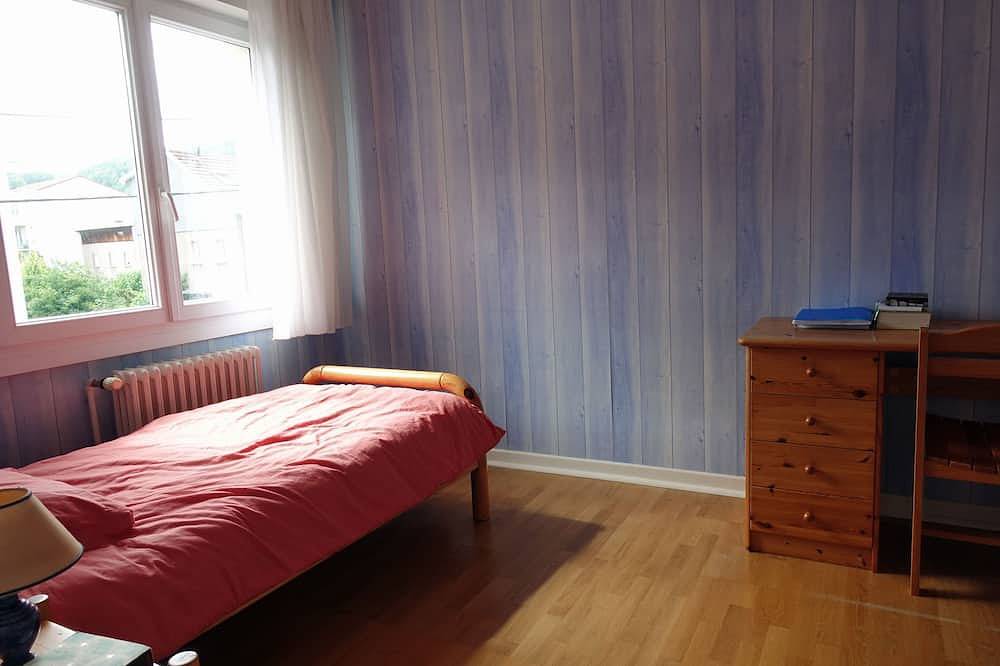 House with garden close to town center, with Ev charging station in Nancy, Nancy und Umgebung