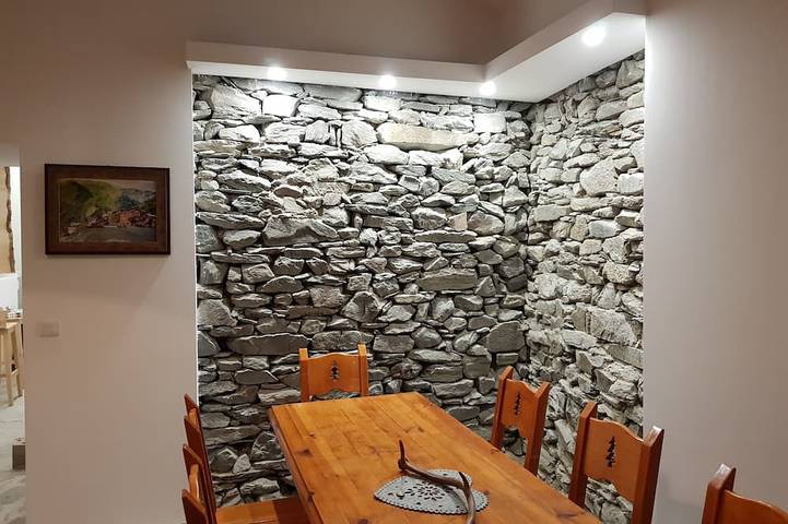 Location de vacances pour 8 personnes, avec Balcon à Saint-Michel-de-Maurienne