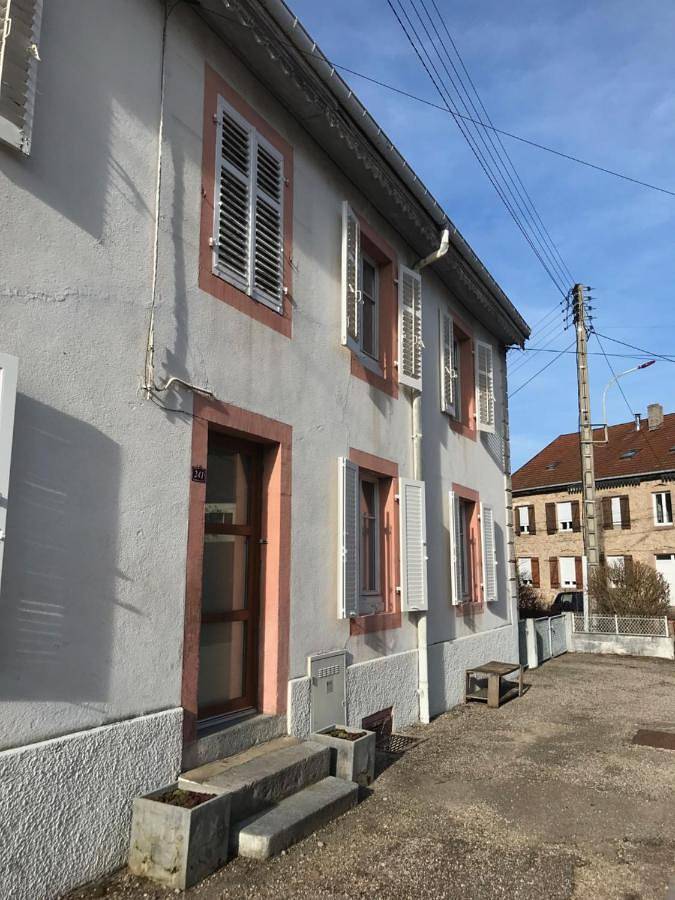 Appartement entier, One-Bedroom Apartment in Plainfaing, Parc naturel régional des Ballons des Vosges