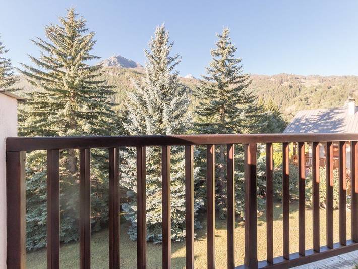 Ganze Wohnung, Duplex avec Mezzanine pour 6 pers à Serre-Chevalier, Chantemerle - Proche pistes, Casier à ski, Parking in Saint-Chaffrey, Serre Chevalier
