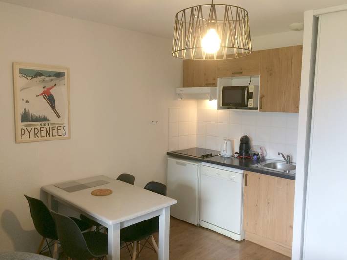 Gîte pour 4 personnes, avec balcon/terrasse et piscine, animaux acceptés à Peyragudes - 3