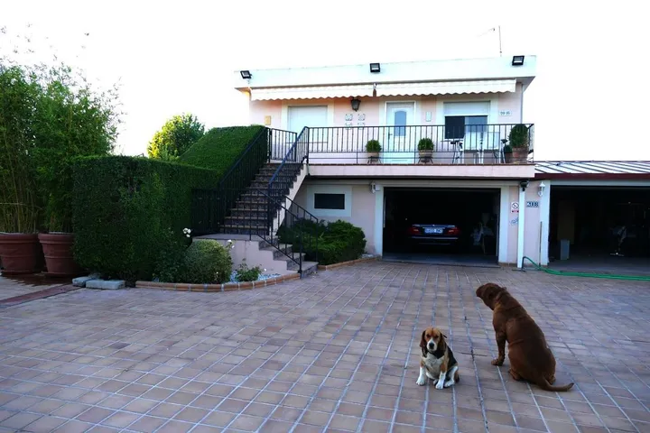 Ferienhaus für 5 Personen, mit Pool und Ausblick sowie Garten - 1