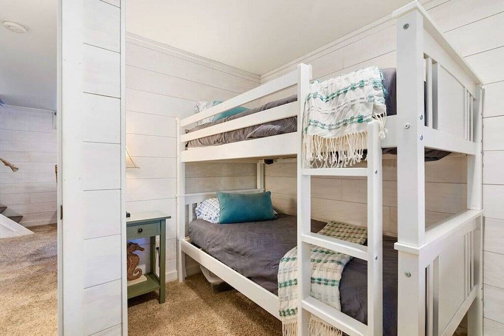 Wunderschöne, renovierte Lakefront Lodge an der Whitefish Chain of Lakes in Crosslake, Crow Wing County