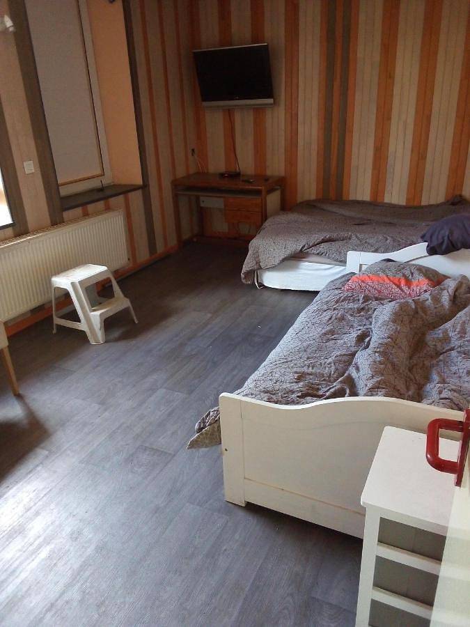 Triple Room in La Celle-sous-Gouzon, Région de Guéret